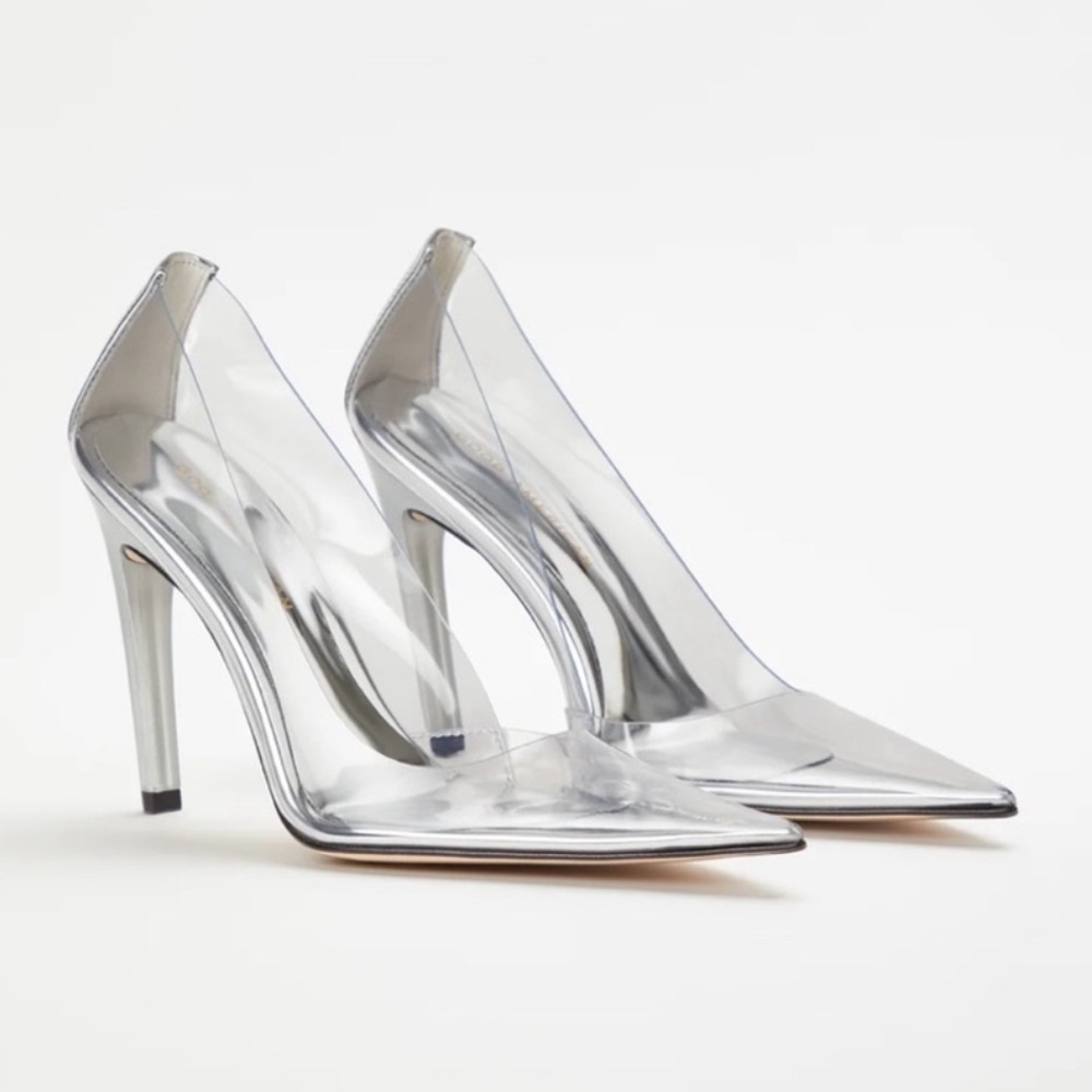 New In Box Good American Glass Cinder-F*cking-Rella Pump